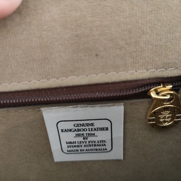 Vintage kangaroo handbag - Picture 13 of 16